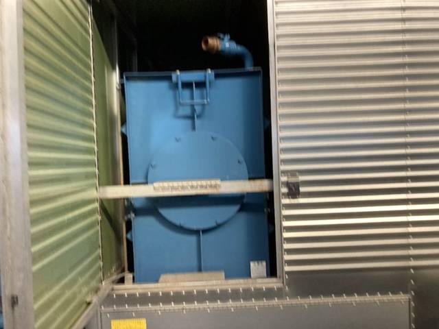 いすゞエルフ高圧洗浄車小型（2t・3t）[写真14]