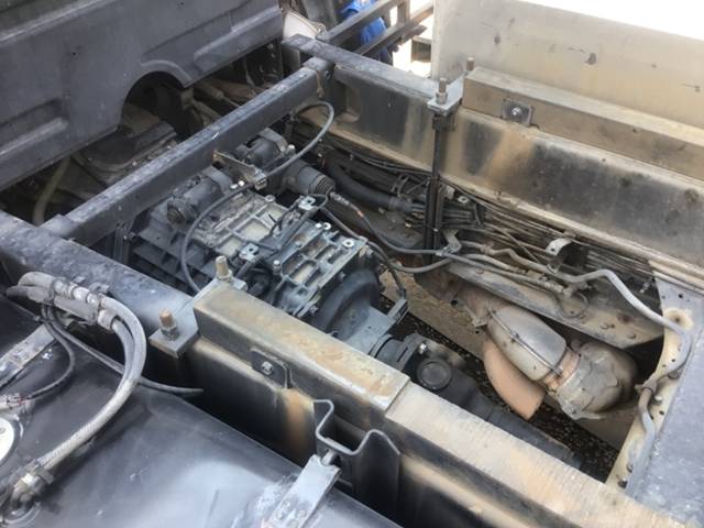 いすゞギガダンプ大型（10t）[写真23]