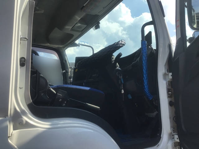 いすゞギガダンプ大型（10t）[写真30]