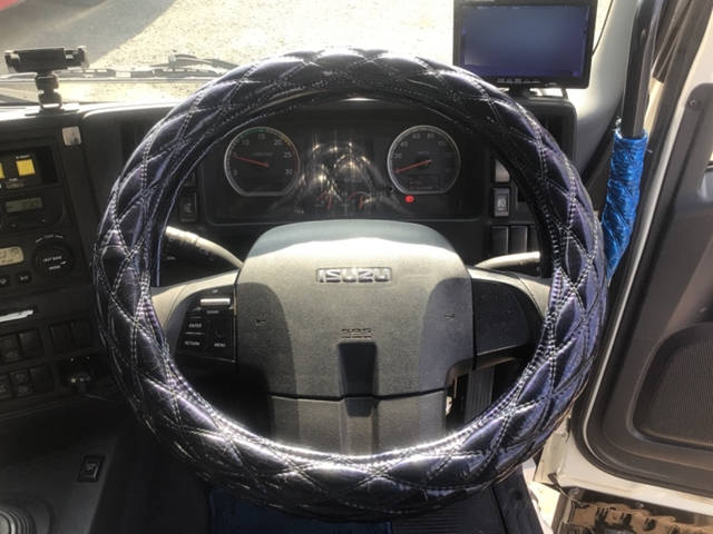 いすゞギガダンプ大型（10t）[写真33]