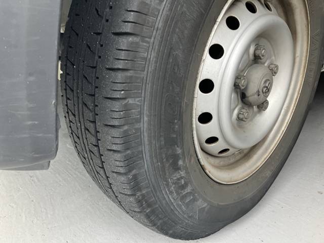 トヨタタウンエース平ボディ小型（2t・3t）[写真11]