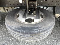 三菱ふそうキャンター平ボディ小型（2t・3t）[写真17]