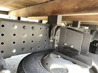 三菱ふそうキャンター平ボディ小型（2t・3t）[写真19]