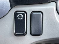 三菱ふそうキャンター平ボディ小型（2t・3t）[写真35]