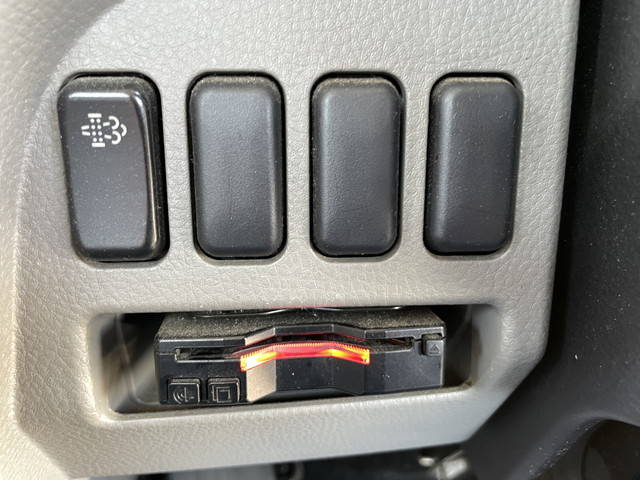 三菱ふそうキャンター平ボディ小型（2t・3t）[写真36]