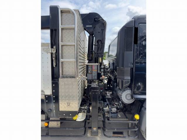 日野レンジャークレーン4段増トン（6t・8t）[写真09]