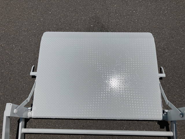 日産アトラス平ボディ小型（2t・3t）[写真11]