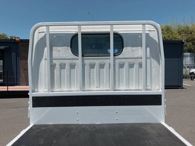 日産アトラス平ボディ小型（2t・3t）[写真14]