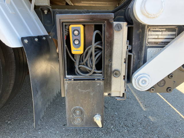 日産アトラス平ボディ小型（2t・3t）[写真20]