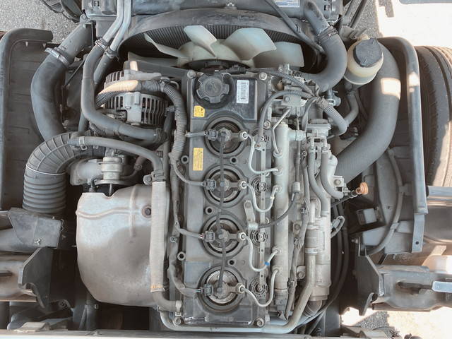 日産アトラス平ボディ小型（2t・3t）[写真26]