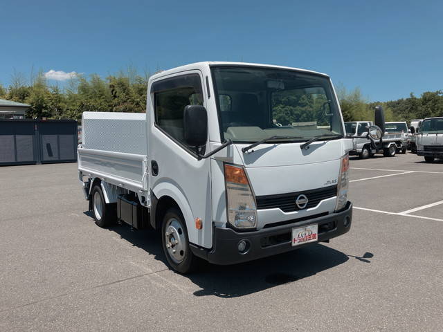 日産アトラス平ボディ小型（2t・3t）[写真03]