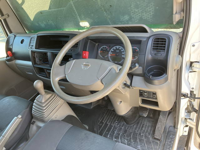 日産アトラス平ボディ小型（2t・3t）[写真33]