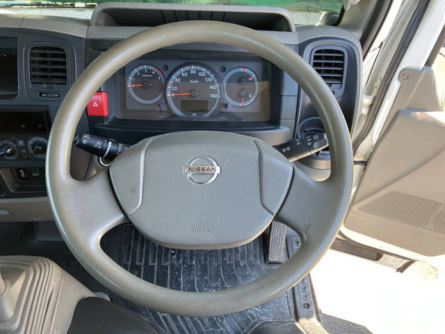 日産アトラス平ボディ小型（2t・3t）[写真34]