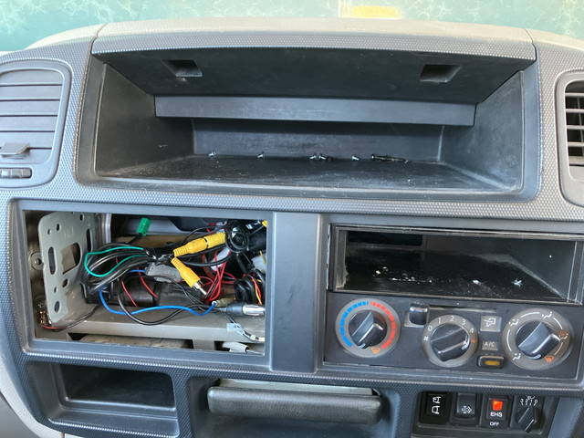 日産アトラス平ボディ小型（2t・3t）[写真36]