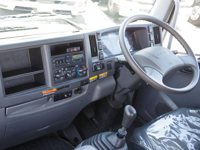 いすゞフォワードクレーン4段中型（4t）[写真28]