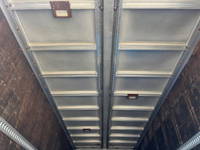 いすゞフォワードアルミウイング中型（4t）[写真12]