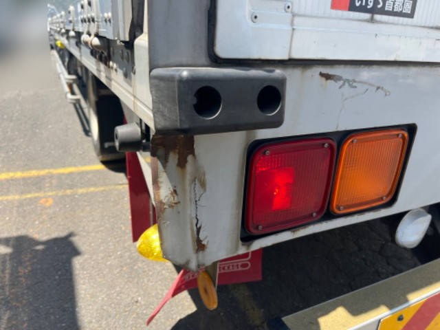 いすゞフォワードアルミウイング中型（4t）[写真14]