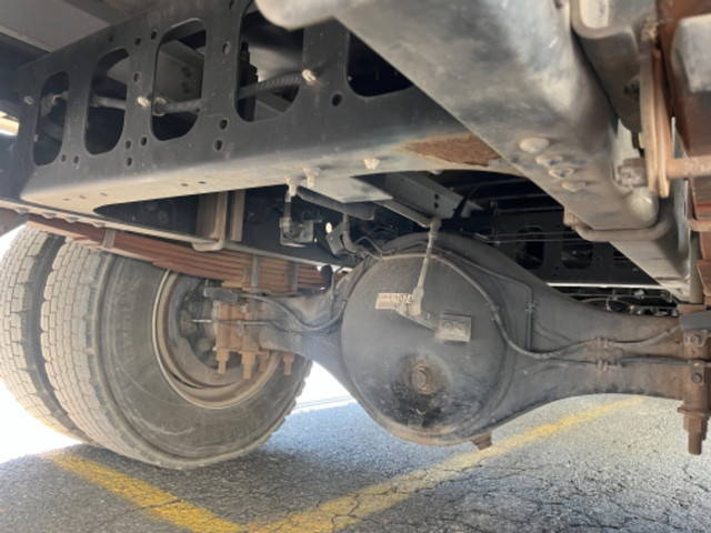 いすゞフォワードアルミウイング中型（4t）[写真18]