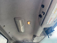 いすゞフォワードアルミウイング中型（4t）[写真23]