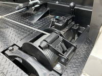 三菱ふそうキャンターセーフティローダー小型（2t・3t）[写真11]