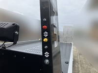 三菱ふそうキャンターセーフティローダー小型（2t・3t）[写真12]