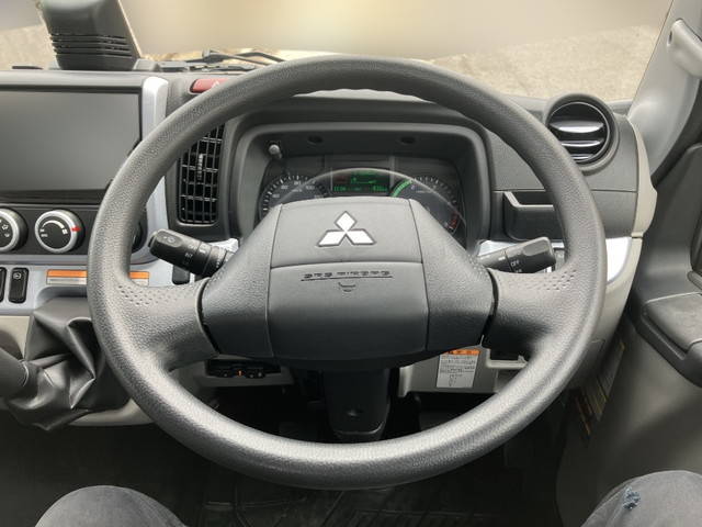 三菱ふそうキャンターセーフティローダー小型（2t・3t）[写真31]