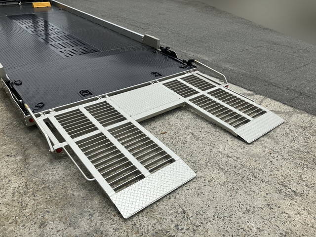 三菱ふそうキャンターセーフティローダー小型（2t・3t）[写真08]