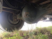 いすゞフォワード平ボディ中型（4t）[写真12]