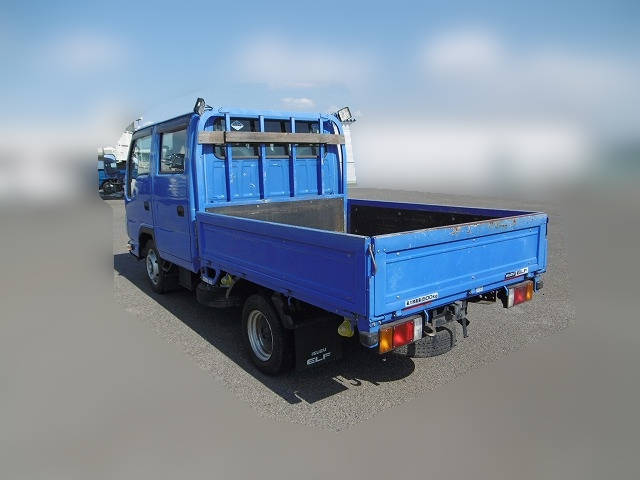 いすゞエルフダブルキャブ（Wキャブ）小型（2t・3t）[写真02]