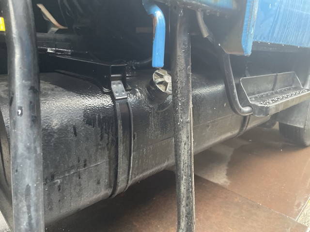 日野デュトロダブルキャブ（Wキャブ）小型（2t・3t）[写真10]