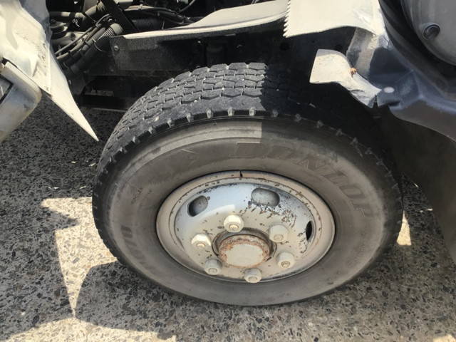 三菱ふそうファイターコンテナ専用車中型（4t）[写真12]