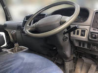 三菱ふそうファイターコンテナ専用車中型（4t）[写真25]