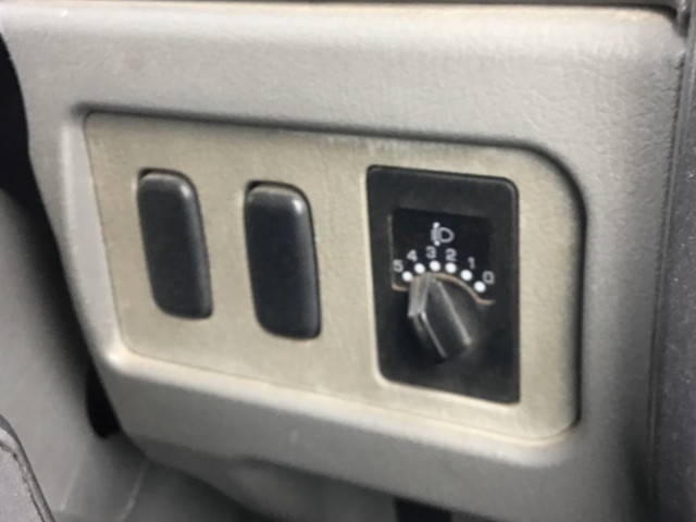 三菱ふそうファイターコンテナ専用車中型（4t）[写真31]