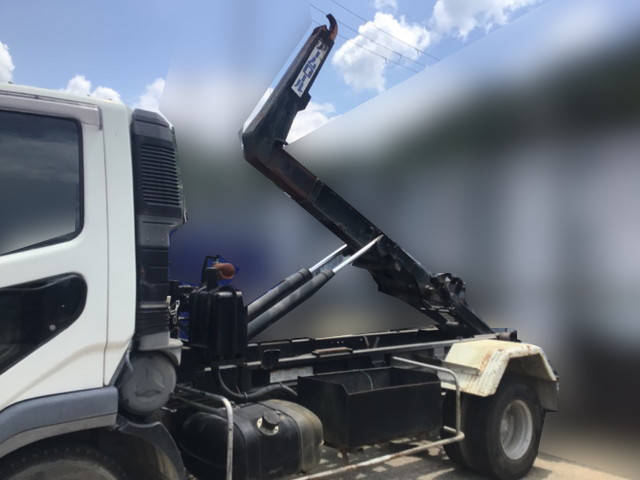 三菱ふそうファイターコンテナ専用車中型（4t）[写真07]