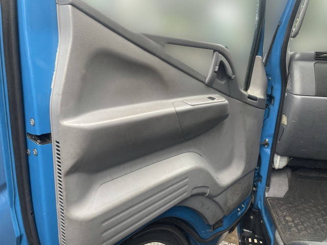 三菱ふそうキャンタークレーン4段小型（2t・3t）[写真23]