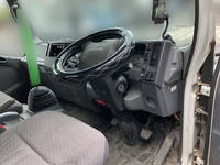 いすゞエルフアルミブロック小型（2t・3t）[写真25]