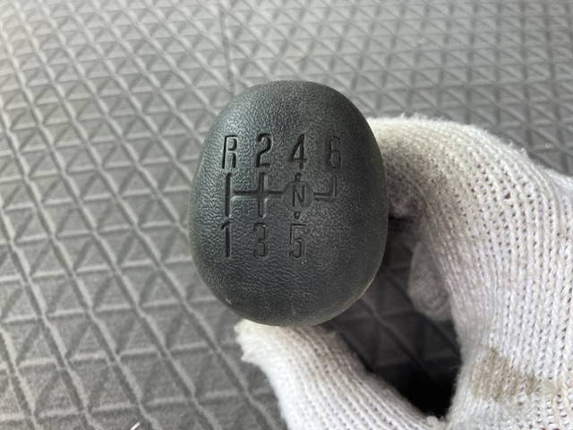 いすゞエルフアルミブロック小型（2t・3t）[写真28]