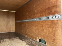 トヨタダイナアルミバン小型（2t・3t）[写真12]