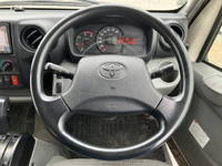 トヨタダイナアルミバン小型（2t・3t）[写真33]