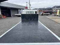 三菱ふそうキャンター平ボディ小型（2t・3t）[写真11]