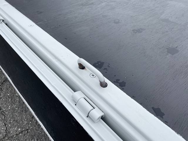 三菱ふそうキャンター平ボディ小型（2t・3t）[写真13]