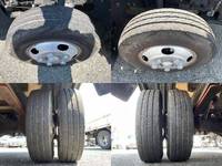 三菱ふそうキャンター平ボディ小型（2t・3t）[写真18]