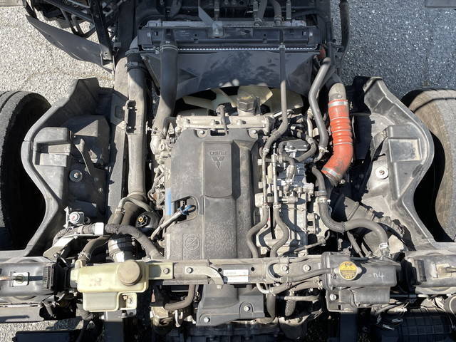 三菱ふそうキャンター平ボディ小型（2t・3t）[写真22]