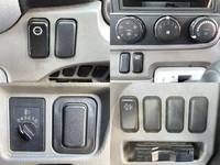 三菱ふそうキャンター平ボディ小型（2t・3t）[写真32]