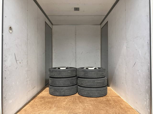 トヨタトヨエースアルミバン小型（2t・3t）[写真10]