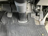 トヨタトヨエースアルミバン小型（2t・3t）[写真30]