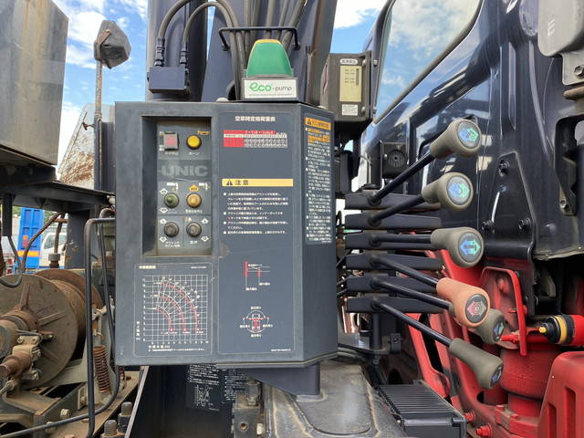 日野プロフィアセルフクレーン3段大型（10t）[写真17]