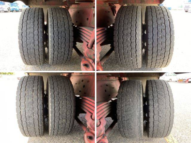 日野プロフィアセルフクレーン3段大型（10t）[写真24]