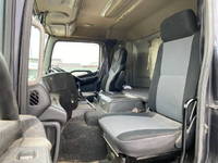 日野プロフィアセルフクレーン3段大型（10t）[写真33]