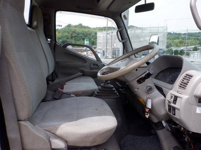 日野デュトロクレーン4段小型（2t・3t）[写真29]